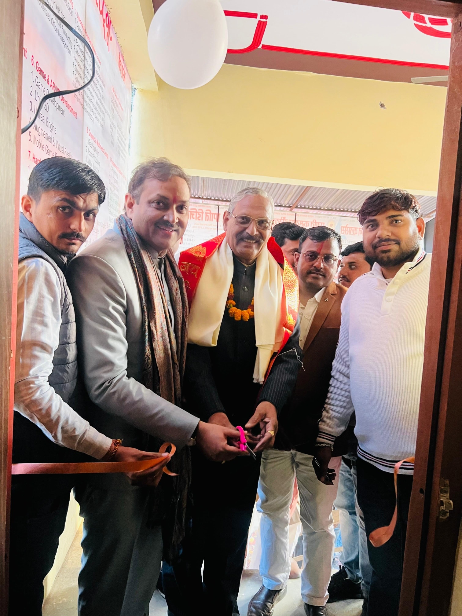 प्रगति कंप्यूटर इंस्टीट्यूट एवं प्रगति डिजिटल लाइब्रेरी द्वारा आयोजित प्रतिभा सम्मान समारोह