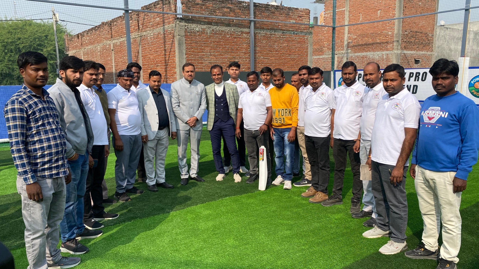 फैजूल्लागंज में श्री नवीन जी के नवितनम पावरप्ले प्रो टर्फ ग्राउंड के शुभारम्भ कार्यक्रम